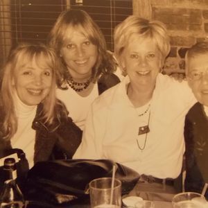 Meet your Posher, Julie